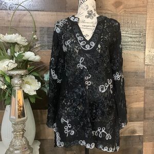 NWT🍃🌸 Lauren Michelle Blouse Size XL